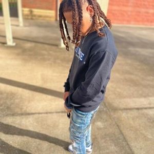 Meet your Posher, Joshua